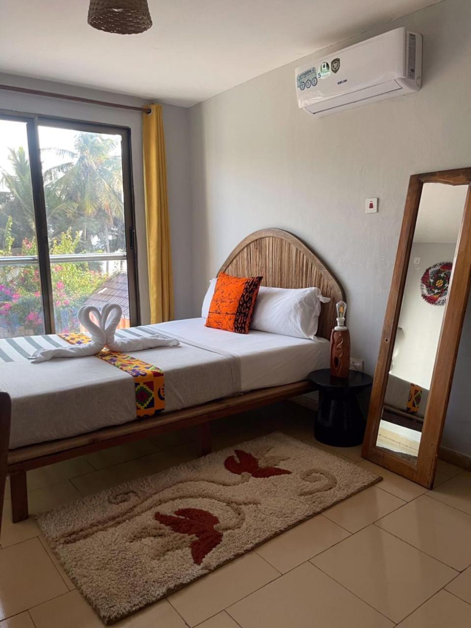 Afiki Hotel Elmina Exterior foto