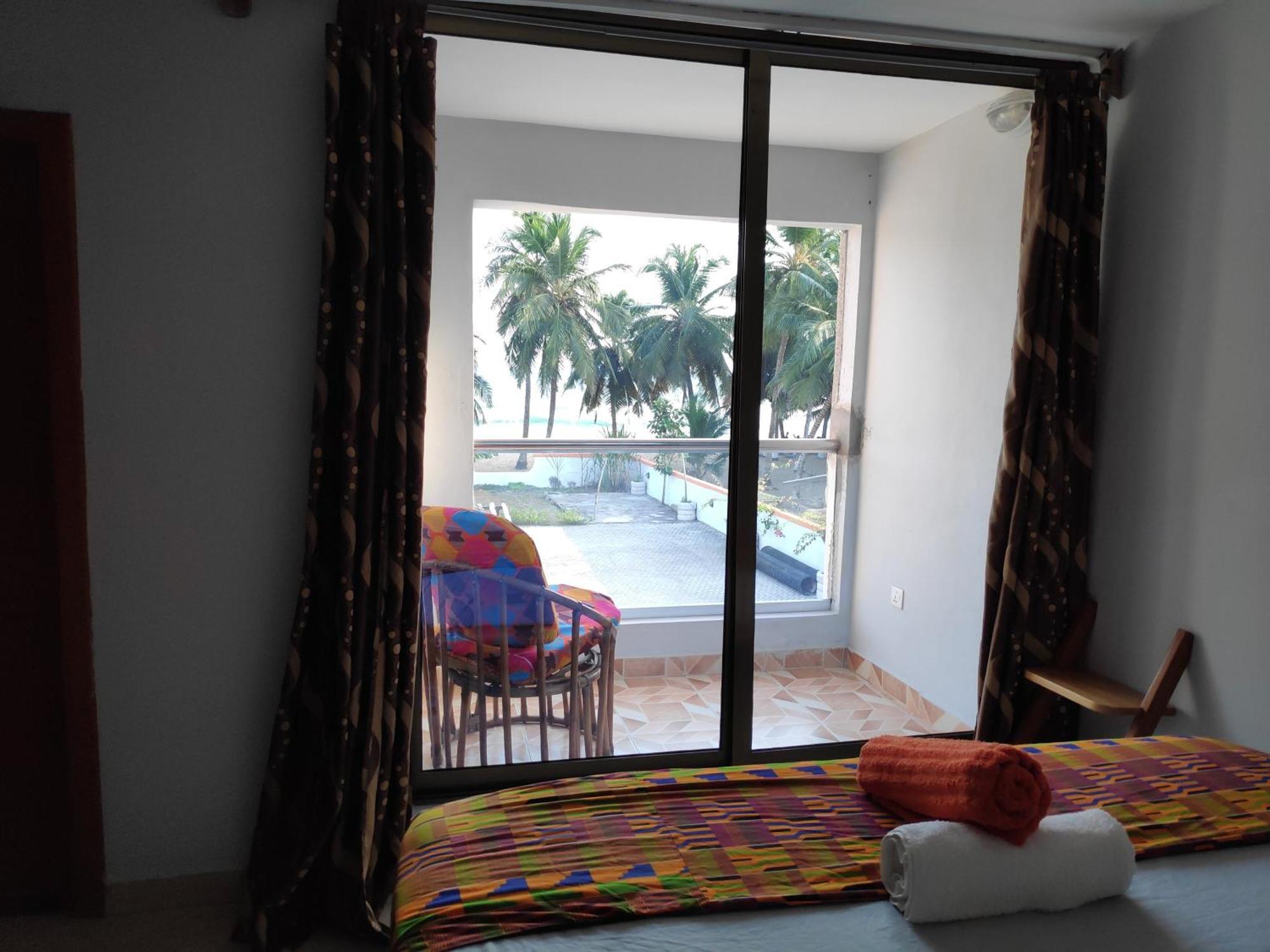 Afiki Hotel Elmina Exterior foto
