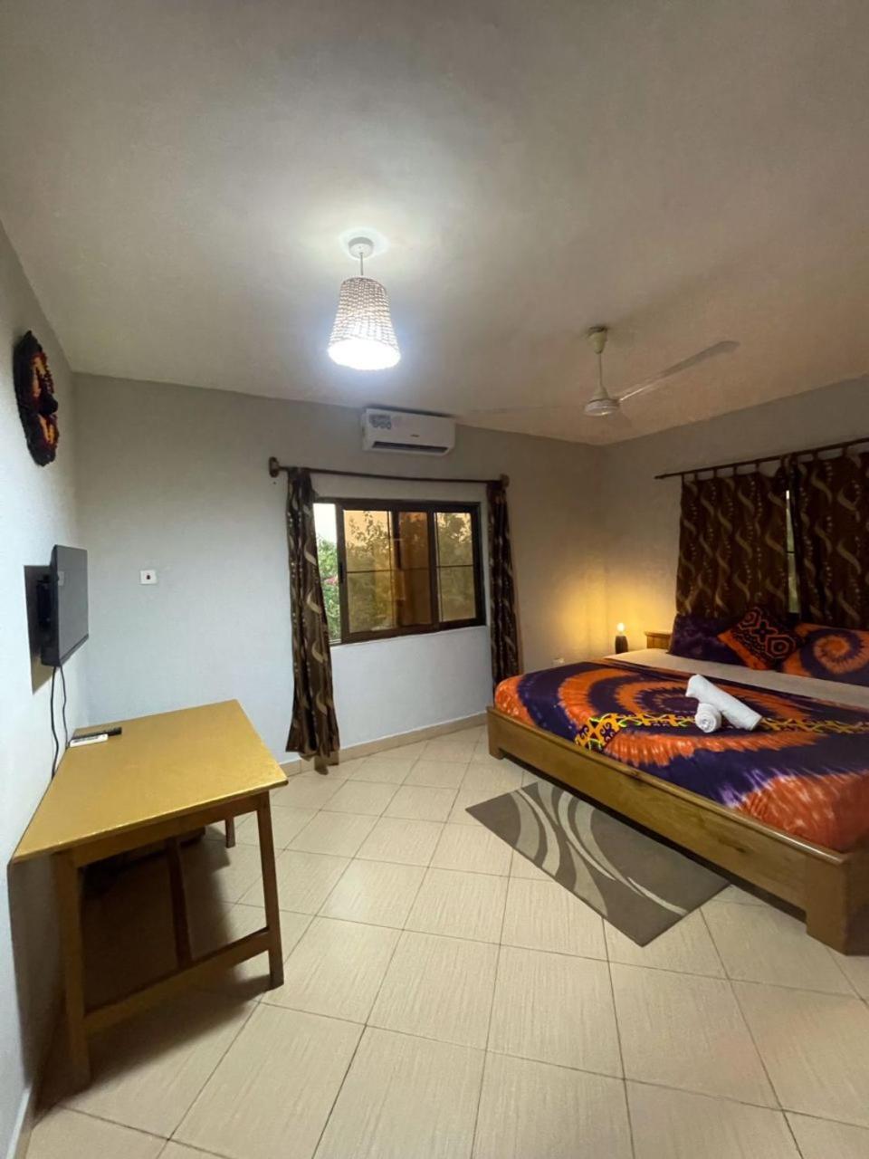 Afiki Hotel Elmina Exterior foto